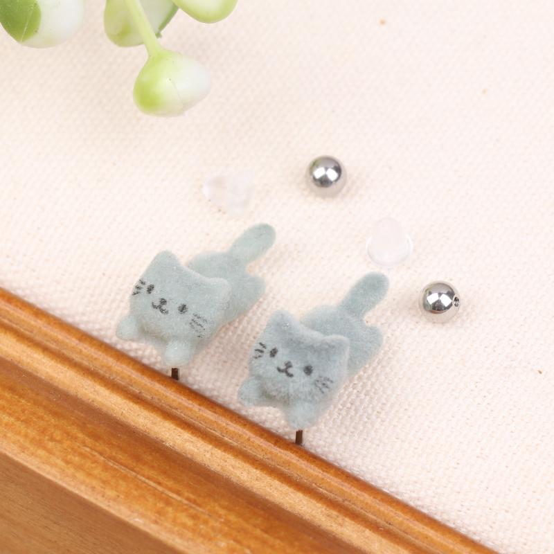 Cute Flocking Cat Earrings Adorable Kitty Stud Earrings Dainty Trendy Animal Jewelry For Women Unique Gift For Cat Lovers 1Pair
Cute Flocking Cat Earrings Adorable Kitty Stud Earrings Dainty Trendy Animal Jewelry For Women Unique Gift For Cat Lovers 1Pair