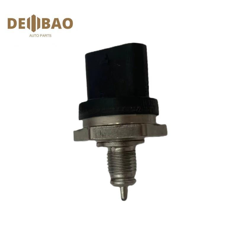 A2781530028 A2789050100 A2781530728 Fuel Pressure/Temperature Sensor For MERCEDES-BENZ A W176
A2781530028 A2789050100 A2781530728 Fuel Pressure/Temperature Sensor For MERCEDES-BENZ A W176