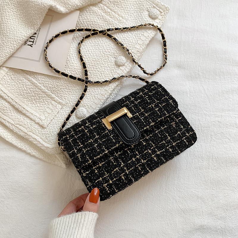 Chic Street Style Spring Mini Shoulder Bag 2024 New Woven Plaid Crossbody Bag Black White чорний
Chic Street Style Spring Mini Shoulder Bag 2024 New Woven Plaid Crossbody Bag Black White чорний