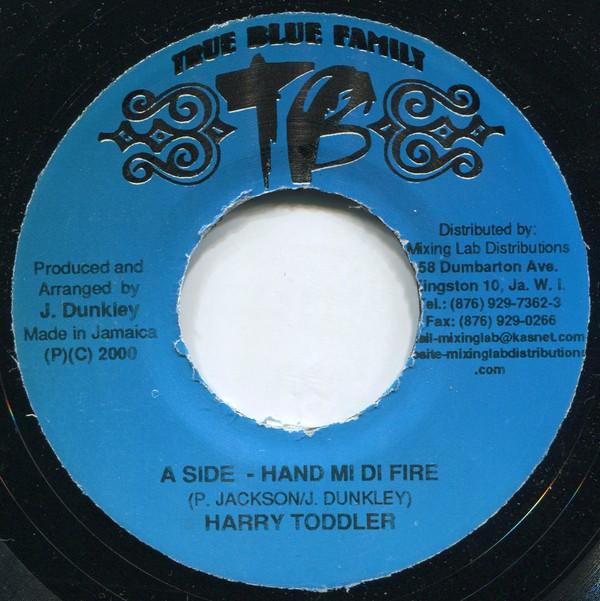 7-дюймовая пластинка HARRY TODDLER, WANTED SQUAD - Hand Mi Di Fire / Free Up NONE True Blue Famil 2000 Ямайка Регги, Ска и Даб Б/У
7-дюймовая пластинка HARRY TODDLER, WANTED SQUAD - Hand Mi Di Fire / Free Up NONE True Blue Famil 2000 Ямайка Регги, Ска и Даб Б/У