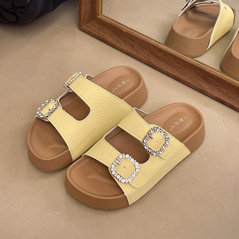 Стразы квадратная пряжка шлепанцы женские летние новые толстоподошвенные легкие нескользящие уличные пляжные крутые шлепанцы 40 светло-желтого
Стразы квадратная пряжка шлепанцы женские летние новые толстоподошвенные легкие нескользящие уличные пляжные крутые шлепанцы 40 светло-желтого