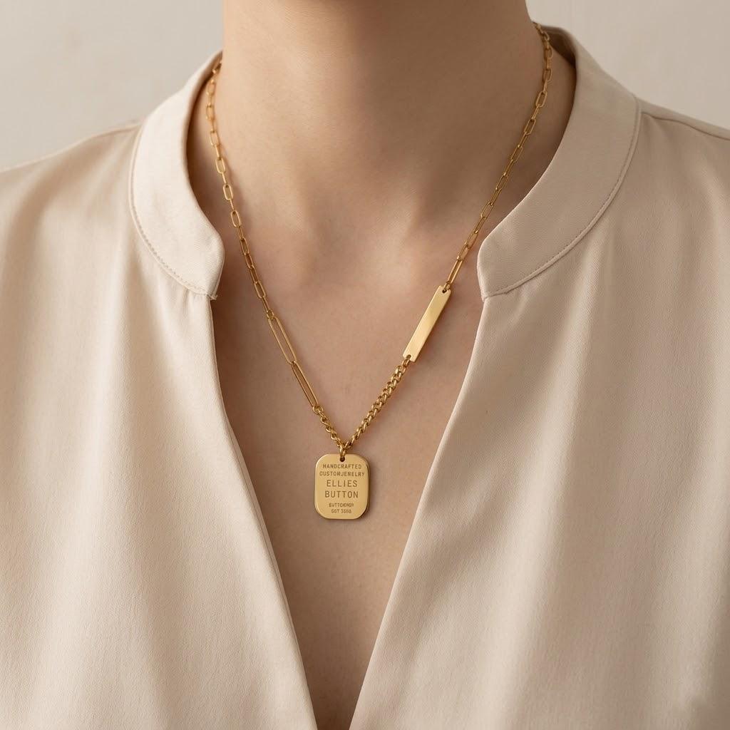 Gold Women Hip Hop Pendant Necklace Cuban Chain Clavicle Chain Military Word Style Fashion Jewelry золотий
Gold Women Hip Hop Pendant Necklace Cuban Chain Clavicle Chain Military Word Style Fashion Jewelry золотий