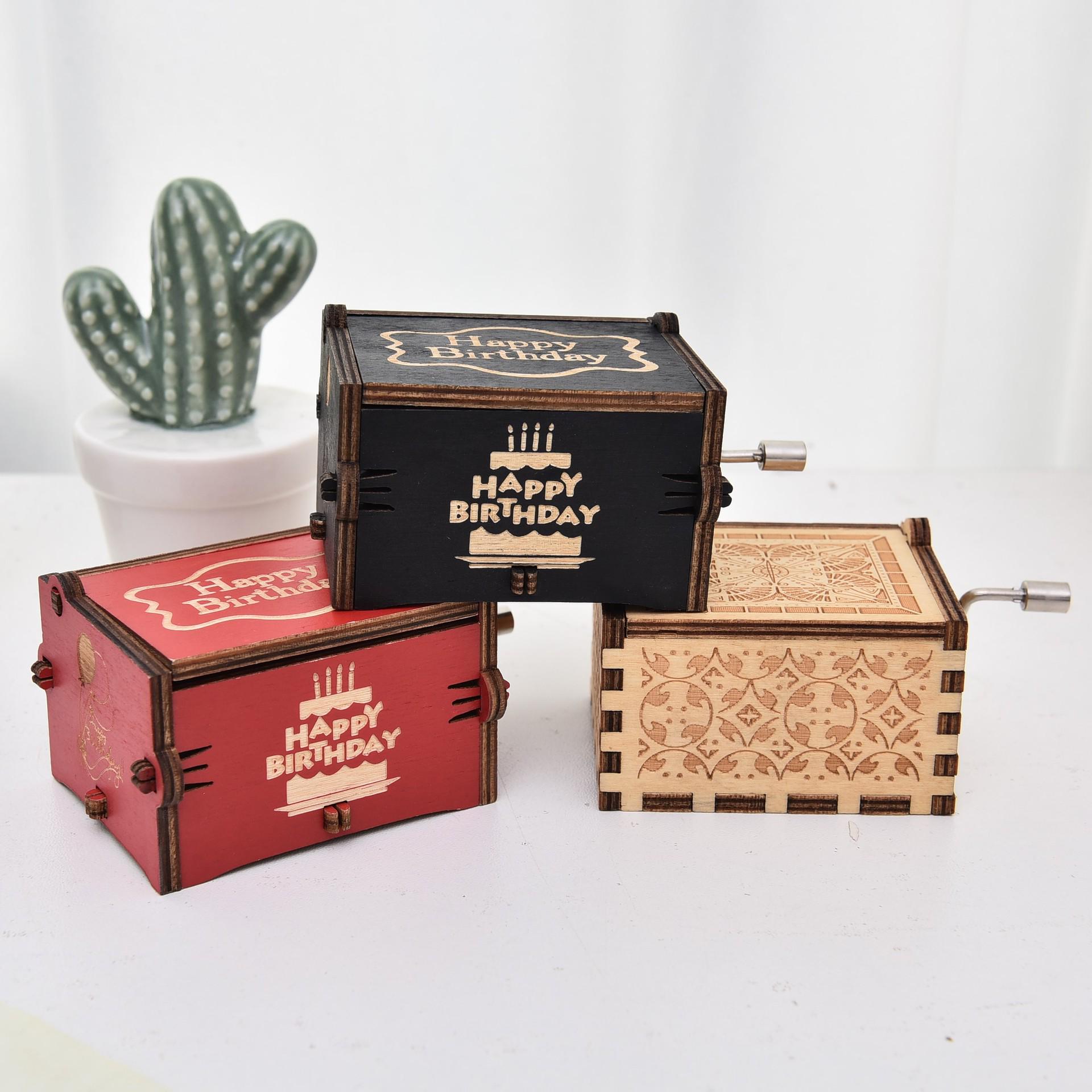 Hand-Crank Wooden Music Box: Painted Birthday Gift & Creative Decorative Keepsake 6.4X4.2X5.2cm
Hand-Crank Wooden Music Box: Painted Birthday Gift & Creative Decorative Keepsake 6.4X4.2X5.2cm