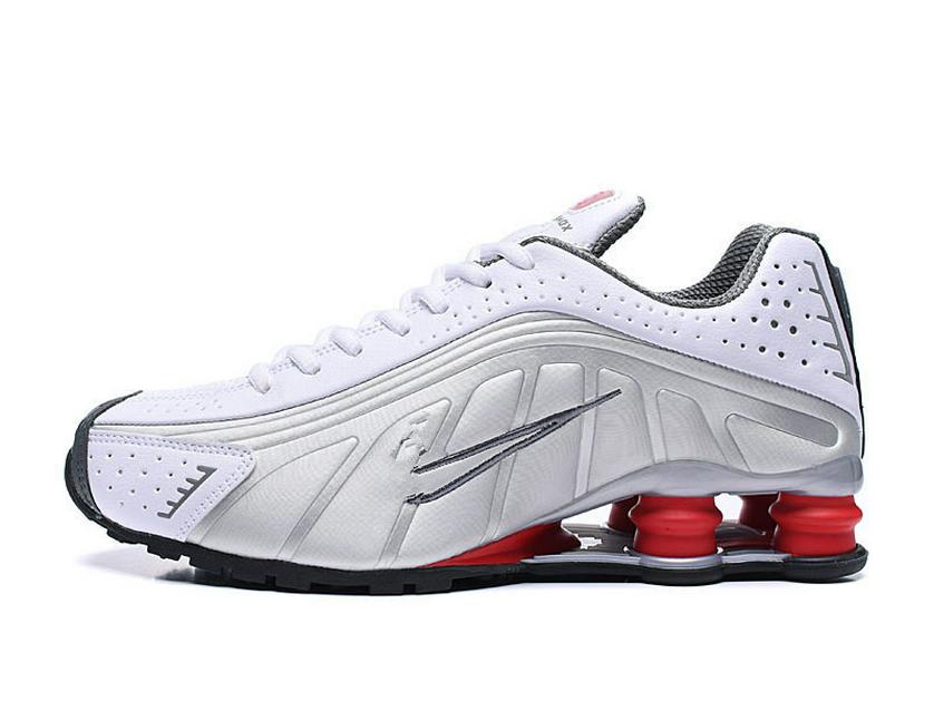 Спортивне взуття SHOX R4 з повітряною подушкою для збільшення зросту та пружинним ефектом 43
Спортивне взуття SHOX R4 з повітряною подушкою для збільшення зросту та пружинним ефектом 43