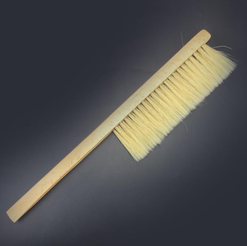 Beekeeping Tools Wood Honey Brush Wasp bee Sweep Beekeeping Equipment Horse Tail Hair New Bee Brush For Cleaning Apiculture
Beekeeping Tools Wood Honey Brush Wasp bee Sweep Beekeeping Equipment Horse Tail Hair New Bee Brush For Cleaning Apiculture