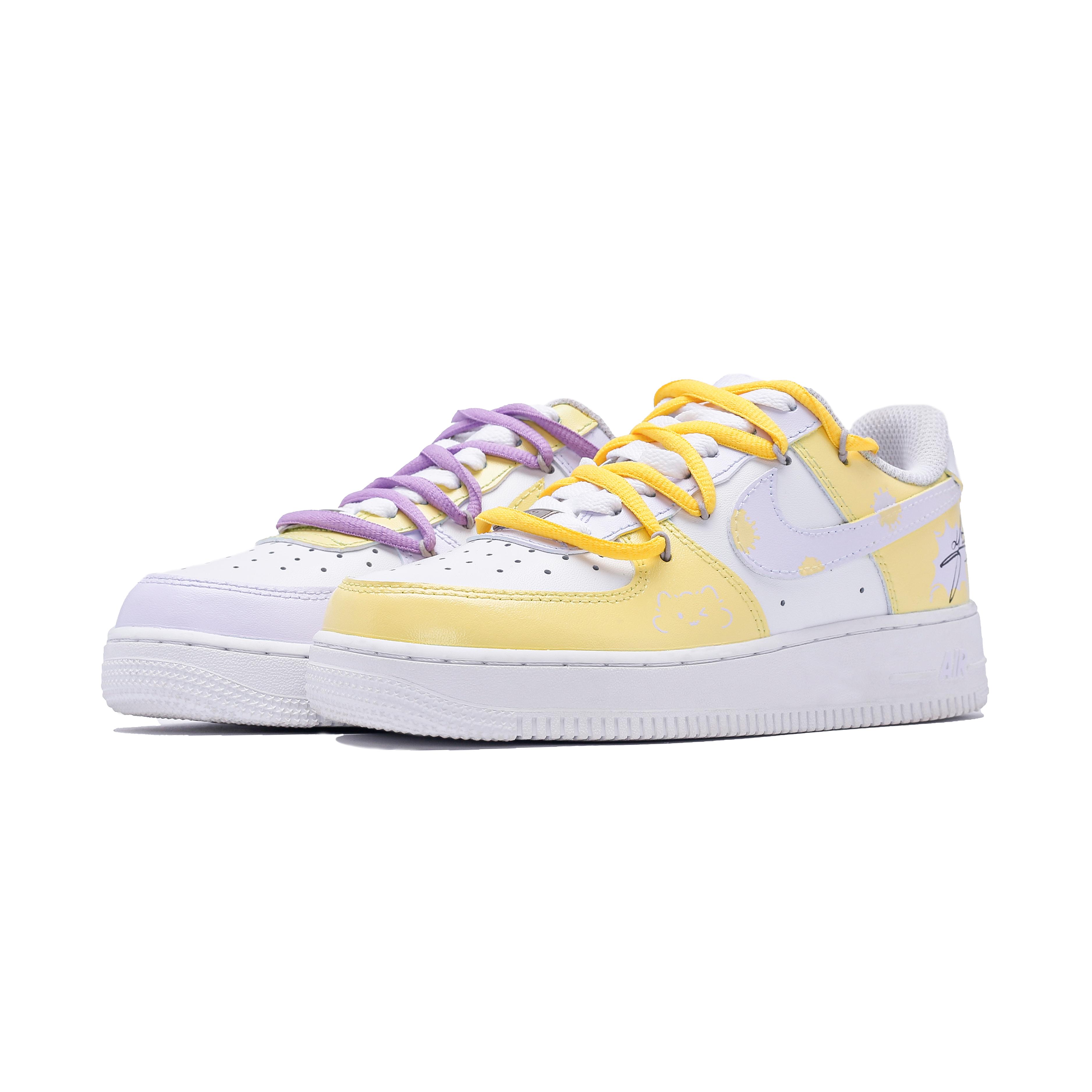 Nike Air Force 1 Air Force 1 Leather Multicolor Slip Resistant, Abrasion Resistant, Height Increasing DD8959-100(Team897-) 39
Nike Air Force 1 Air Force 1 Leather Multicolor Slip Resistant, Abrasion Resistant, Height Increasing DD8959-100(Team897-) 39