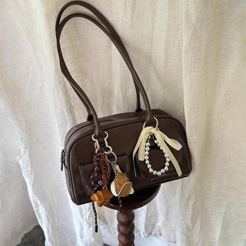 New Large Capacity Brown Bowling Handbag Women s Shoulder Bag Retro Korean INS Style Autumn Winter Fashion Trend Bag 28x11x15
New Large Capacity Brown Bowling Handbag Women s Shoulder Bag Retro Korean INS Style Autumn Winter Fashion Trend Bag 28x11x15