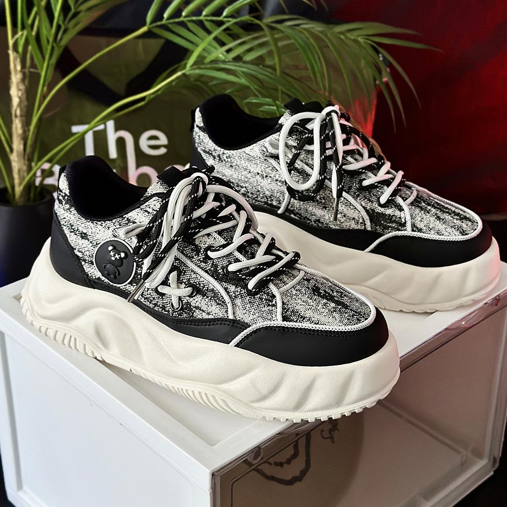 Роскошные новые кроссовки для скейтбординга с толстой подошвой, дышащие, мужские, повседневные, модные, трендовые, для спорта на открытом воздухе, мужские, вулканизированные кроссовки 39
Роскошные новые кроссовки для скейтбординга с толстой подошвой, дышащие, мужские, повседневные, модные, трендовые, для спорта на открытом воздухе, мужские, вулканизированные кроссовки 39