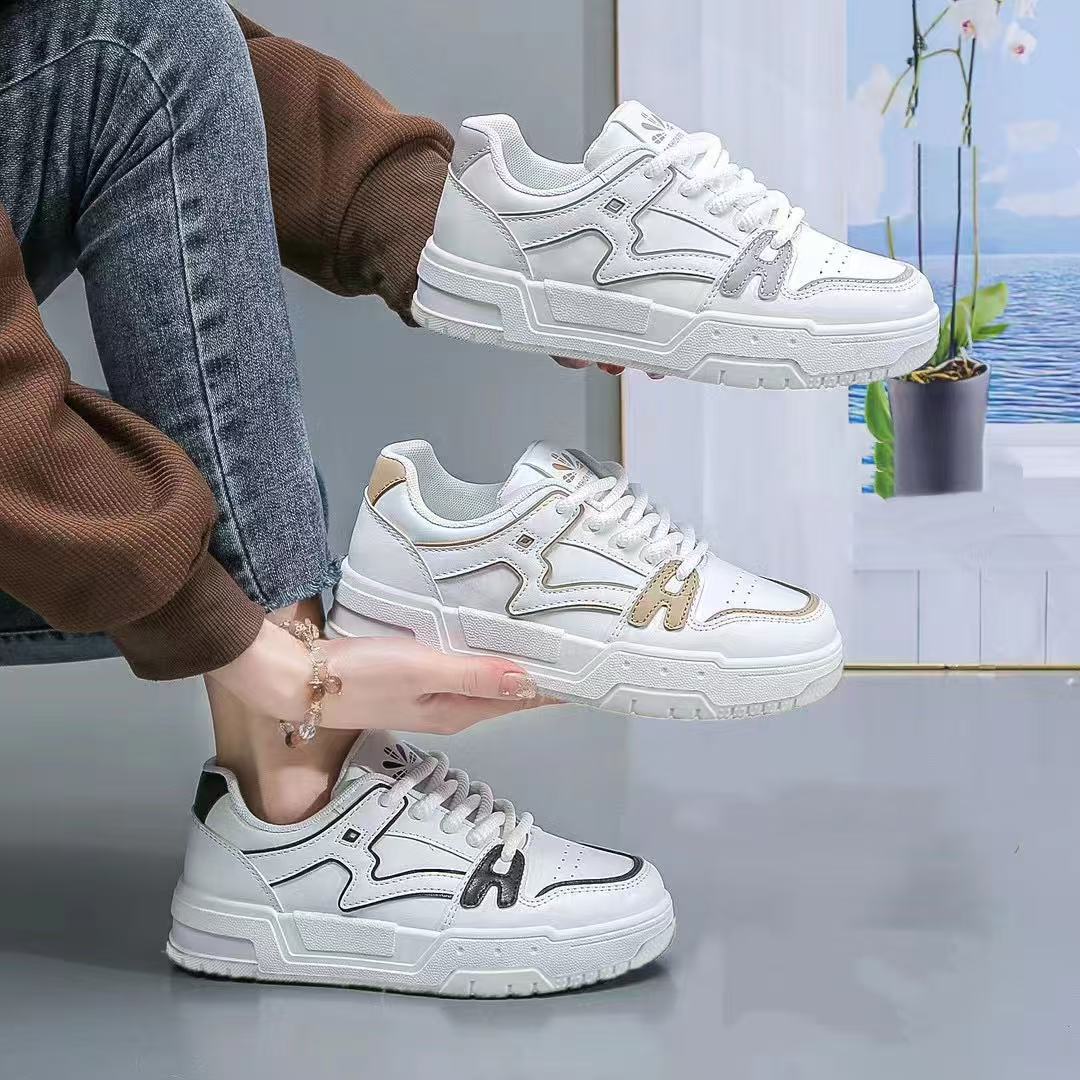 Customized little white shoes women s shoes popular sports new shoes women s autumn versatile spring and autumn versatile thick-soled casual 35
Customized little white shoes women s shoes popular sports new shoes women s autumn versatile spring and autumn versatile thick-soled casual 35