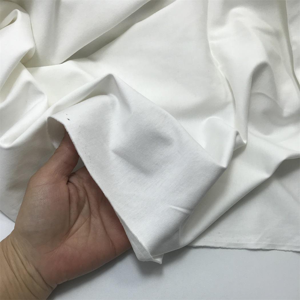 Off-white Opaque Pure Cotton Double-Sided Knit Fabric, Medium Stretch, Crisp Drape, M031
Off-white Opaque Pure Cotton Double-Sided Knit Fabric, Medium Stretch, Crisp Drape, M031