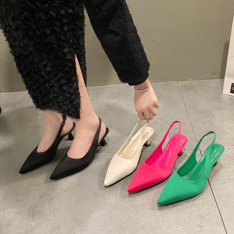 New Summer Women Sandals Sexy Pointed Toe Fashion Solid Color Thick Heel High Heels Cozy Shallow Mouth Outdoor Party Sandals
New Summer Women Sandals Sexy Pointed Toe Fashion Solid Color Thick Heel High Heels Cozy Shallow Mouth Outdoor Party Sandals