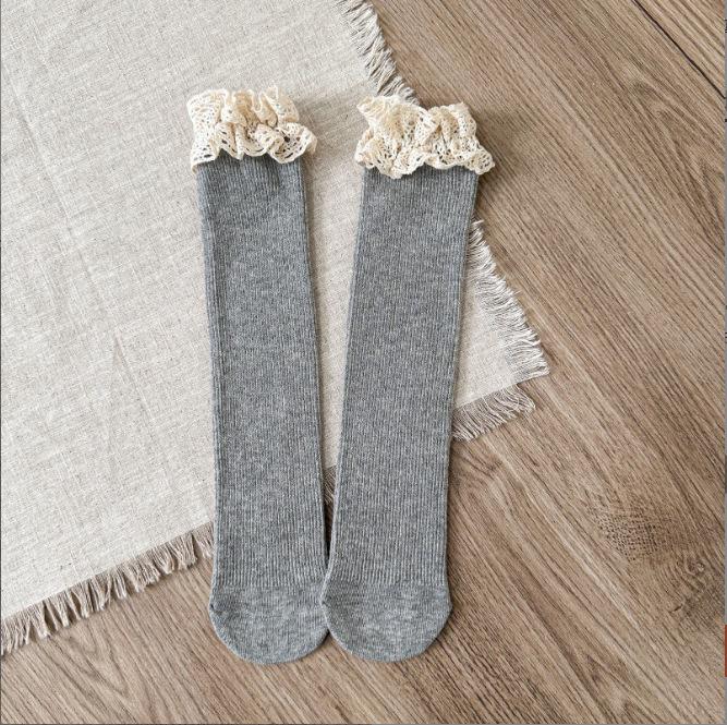 Korean Style Lace Ruffle Edge Girls Mid-Calf Socks - Autumn/Winter Academy Princess Style One Size сірий колір
Korean Style Lace Ruffle Edge Girls Mid-Calf Socks - Autumn/Winter Academy Princess Style One Size сірий колір