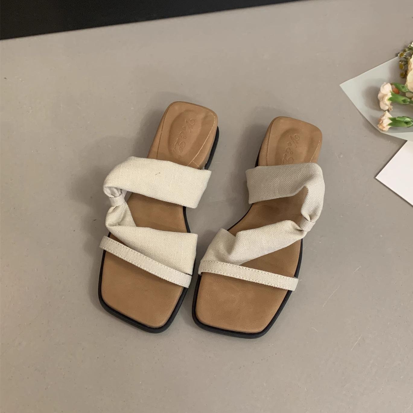 thick-soled wedge heel linen slippers women wear summer new fairy vacation style sandals summer beautiful sandals 40
thick-soled wedge heel linen slippers women wear summer new fairy vacation style sandals summer beautiful sandals 40
