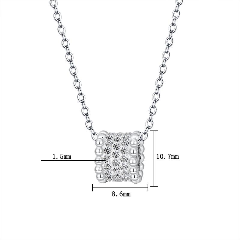 S925 Sterling Silver Moissanite Pendant Necklace – Slim Waist Design with Micro-set Diamonds 0.8 Carat (925 Silver)
S925 Sterling Silver Moissanite Pendant Necklace – Slim Waist Design with Micro-set Diamonds 0.8 Carat (925 Silver)