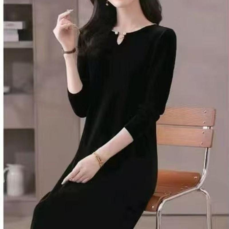 2025 French Elegant Plus Size Loose Knit Dress - Autumn/Winter Base Layer One Size 80-120 чорний
2025 French Elegant Plus Size Loose Knit Dress - Autumn/Winter Base Layer One Size 80-120 чорний