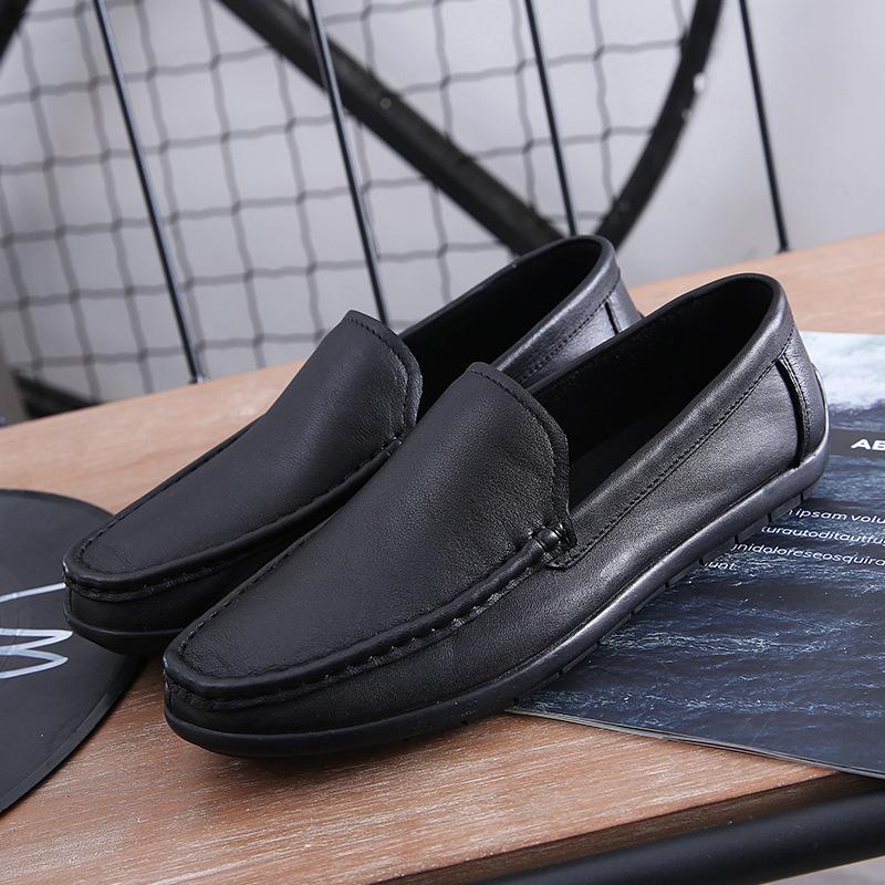 Новая модная повседневная обувь из воловьей кожи первого слоя, деловая британская мужская деловая кожаная обувь, повседневная мужская кожаная обувь на мягкой подошве 38 чёрный
Новая модная повседневная обувь из воловьей кожи первого слоя, деловая британская мужская деловая кожаная обувь, повседневная мужская кожаная обувь на мягкой подошве 38 чёрный