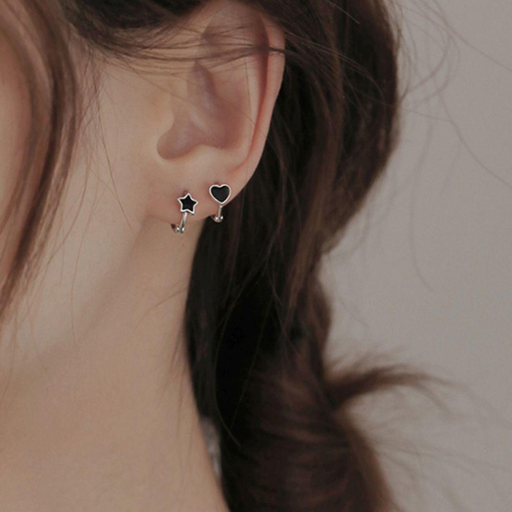 Star No Pierced Copper Love Heart Women Ear Clips Clip On Earrings Ear Cuff Korean Hoop Earrings 2
Star No Pierced Copper Love Heart Women Ear Clips Clip On Earrings Ear Cuff Korean Hoop Earrings 2