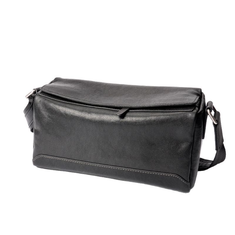 Casual Leather Commuting Men s Bag, Men s Simple Single Shoulder Crossbody Bag, Vegetable Tanned Cowhide Pillow Bag, Trendy Small Square Bag
Casual Leather Commuting Men s Bag, Men s Simple Single Shoulder Crossbody Bag, Vegetable Tanned Cowhide Pillow Bag, Trendy Small Square Bag