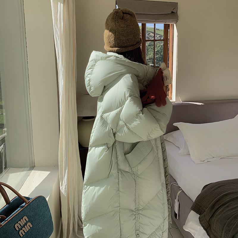 Женское хлопковое пальто с капюшоном – Удлиненное, Модное и Теплое Зимнее Пальто 2024 (Д9980) S (85-115 kg) светло-зеленый