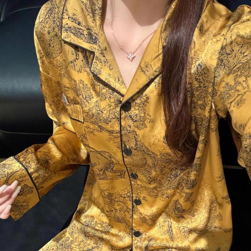 Роскошная женская пижама из ледяного шелка с принтом джунглей - комплект с длинным рукавом для весны/осени XL
Роскошная женская пижама из ледяного шелка с принтом джунглей - комплект с длинным рукавом для весны/осени XL