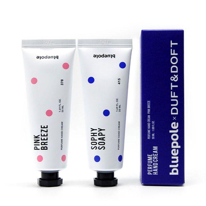 Bluepoll Perfume Hand Cream 50ml, a fragrant, highly moisturizing hand lotion that provides non-sticky hand care. Pink Breeze Hand Cream
Bluepoll Perfume Hand Cream 50ml, a fragrant, highly moisturizing hand lotion that provides non-sticky hand care. Pink Breeze Hand Cream