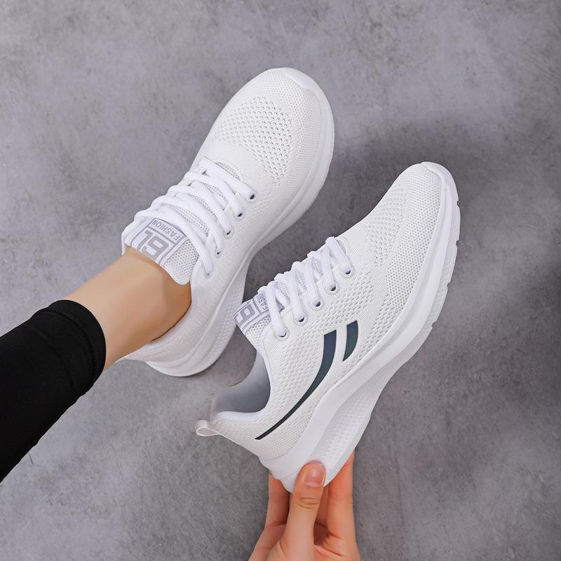 Spring and summer new women s shoes breathable fly-woven versatile casual shoes shoes net shoes running shoes 35 чорний
Spring and summer new women s shoes breathable fly-woven versatile casual shoes shoes net shoes running shoes 35 чорний