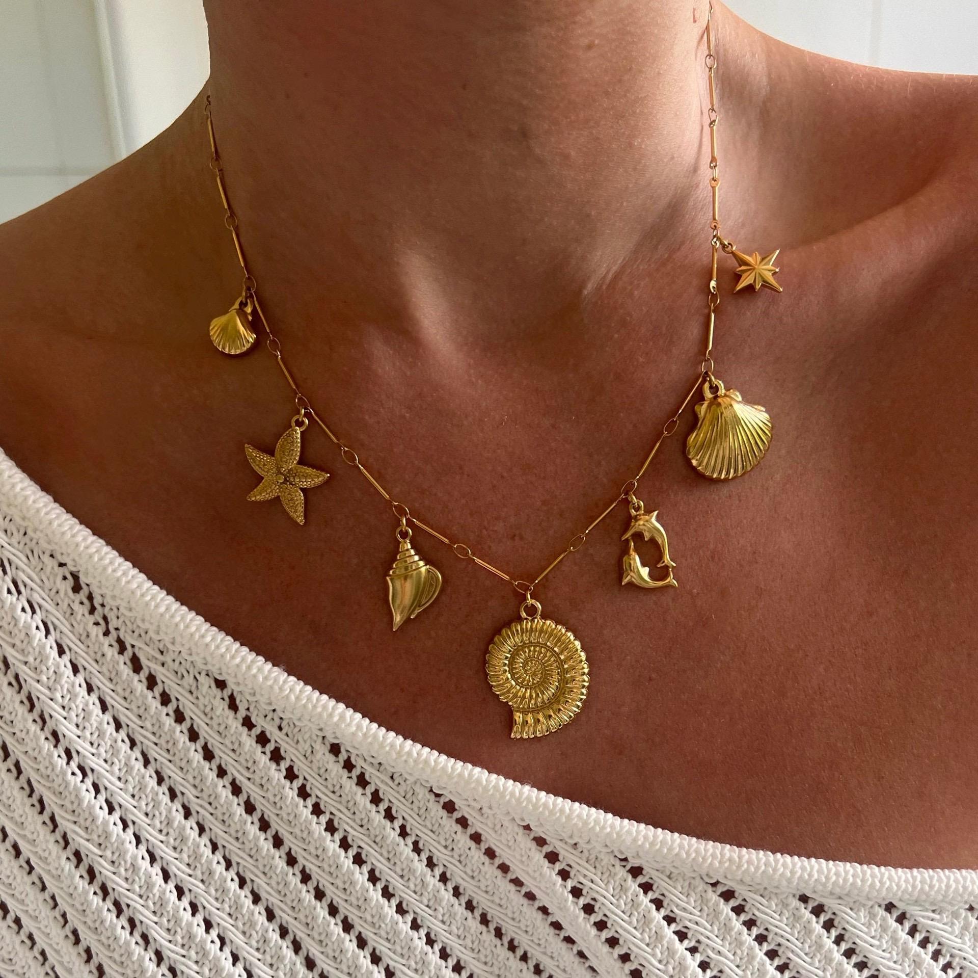 New Shell Starfish Love Pendant Necklace Round Bar Chain for Women Simple Versatile Women s Clavicle Chain Jewelry Gifts
New Shell Starfish Love Pendant Necklace Round Bar Chain for Women Simple Versatile Women s Clavicle Chain Jewelry Gifts