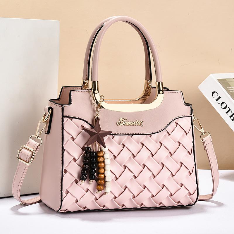 2026 New Fashionable Womens Handbag Temperament Style Crossbody Bag Large Capacity Commuting Single Shoulder Women s Bag 25x12x20cm
2026 New Fashionable Womens Handbag Temperament Style Crossbody Bag Large Capacity Commuting Single Shoulder Women s Bag 25x12x20cm