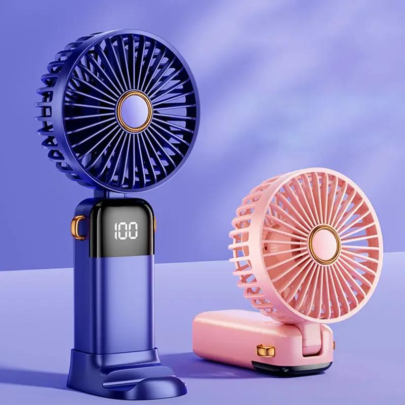 5 Speeds Personal Portable Battery Operated Fan with Base Digital Display 180° Ajustable Makeup Fan синий 
5 Speeds Personal Portable Battery Operated Fan with Base Digital Display 180° Ajustable Makeup Fan синий