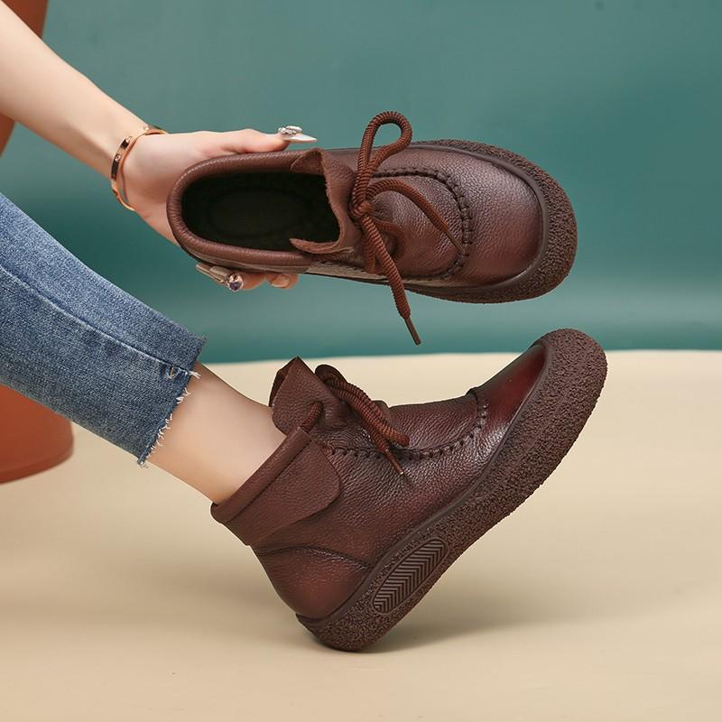 Большого размера высокие короткие ботинки для женской осени и зимы, новые ретро простые на шнуровке с кулиской, с отворотами, на толстой подошве. 42 темно-коричневого
Большого размера высокие короткие ботинки для женской осени и зимы, новые ретро простые на шнуровке с кулиской, с отворотами, на толстой подошве. 42 темно-коричневого