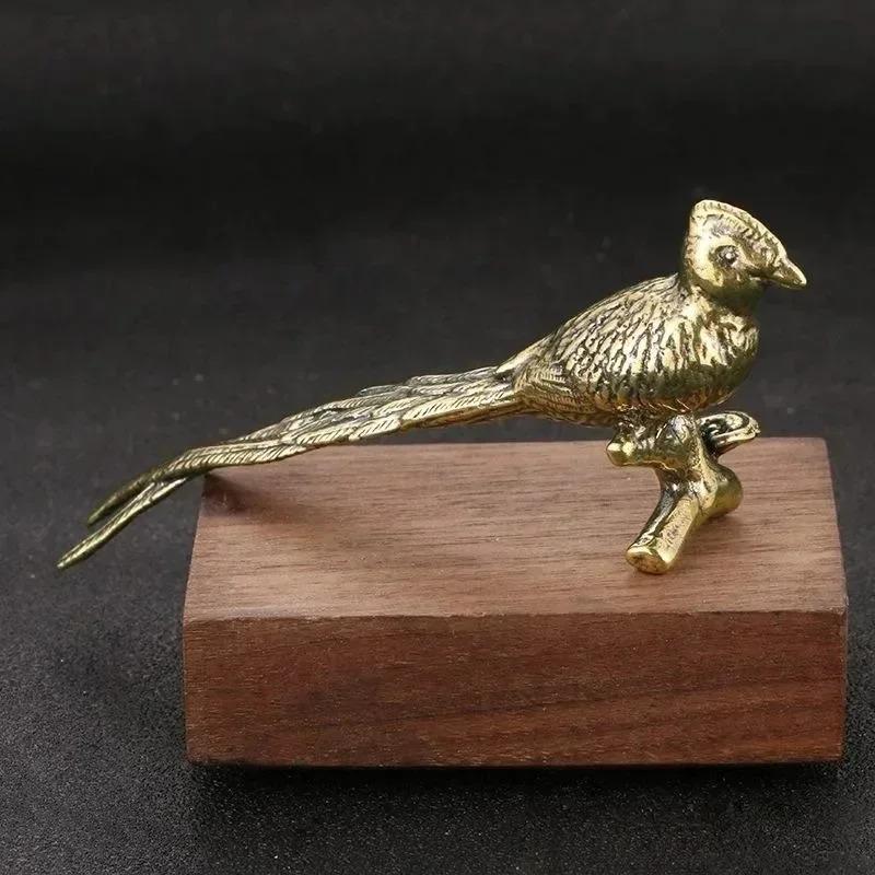 Vintage Brass Long Tailed Pheasant Statue Desktop Decoration Bird Animal Statue Home Decoration Living Room Crafts Collection
Vintage Brass Long Tailed Pheasant Statue Desktop Decoration Bird Animal Statue Home Decoration Living Room Crafts Collection