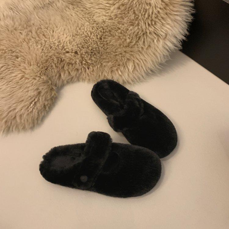French retro fluffy slippers women s autumn and winter wear versatile 2025 new ins trendy gentle soft bottom casual fashion 35
French retro fluffy slippers women s autumn and winter wear versatile 2025 new ins trendy gentle soft bottom casual fashion 35