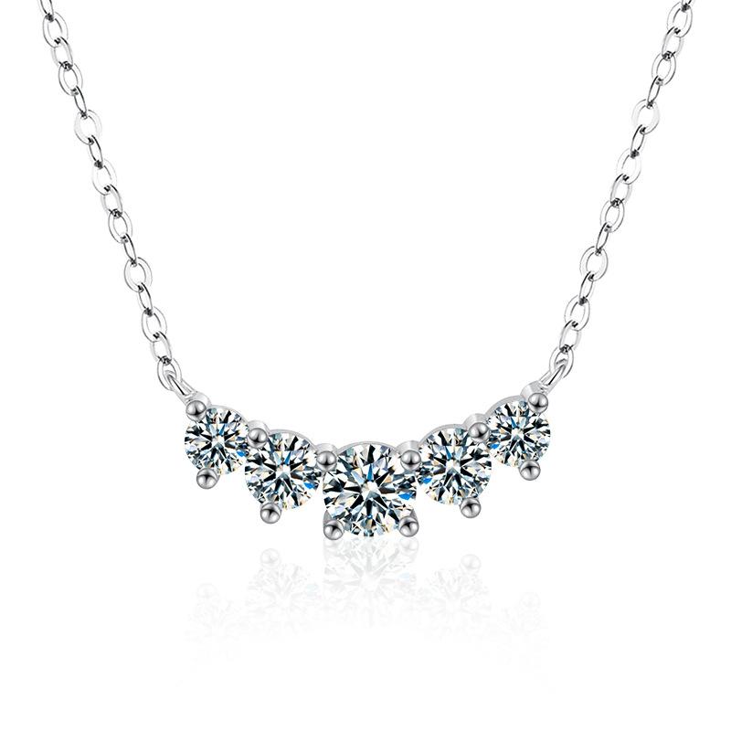 Smile Moissanite Necklace Unique Fairy Style 925 Sterling Silver Clavicle Chain D VVS1 Delicate Fashion Jewelry 4mm белый
Smile Moissanite Necklace Unique Fairy Style 925 Sterling Silver Clavicle Chain D VVS1 Delicate Fashion Jewelry 4mm белый