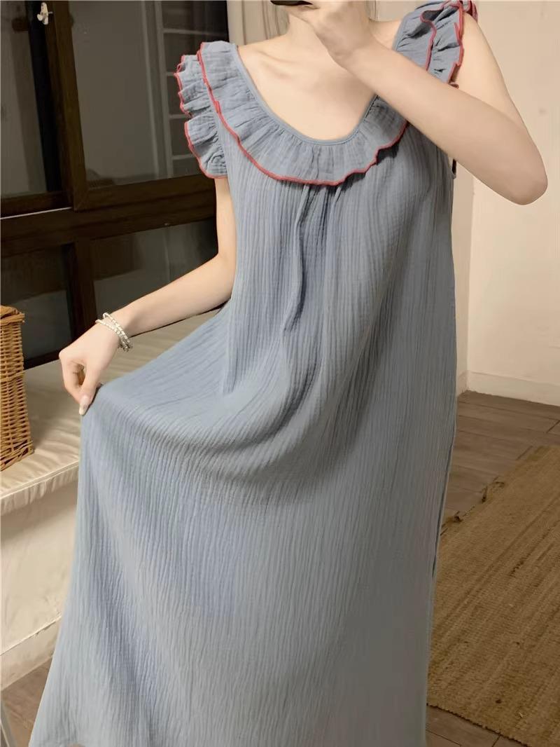 Sweet ruffle edge sleeveless nightdress women s summer princess style new home pajamas women s home clothes can be worn outside M
Sweet ruffle edge sleeveless nightdress women s summer princess style new home pajamas women s home clothes can be worn outside M