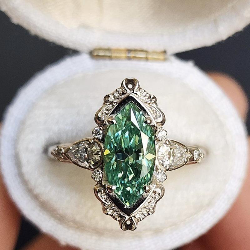 Vintage Green Marquise Cut Diamond Ring for Women Classic Engagement Ring Elegant Luxury Statement Zircon Beauty 2026 New Style 6
Vintage Green Marquise Cut Diamond Ring for Women Classic Engagement Ring Elegant Luxury Statement Zircon Beauty 2026 New Style 6