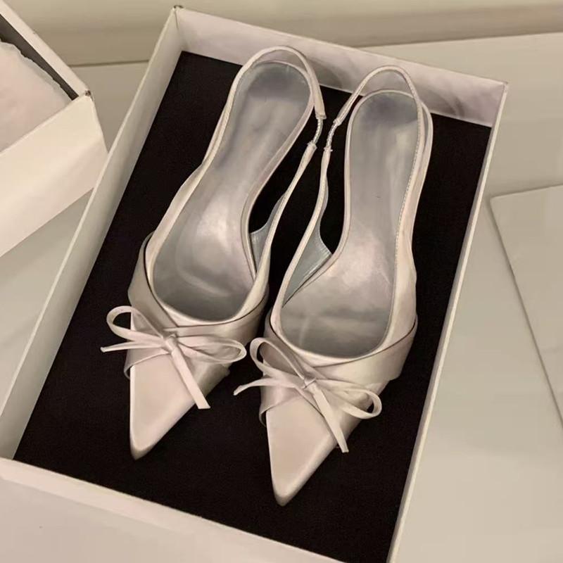 Fashion Elegant Bow Shallow Pumps Women Fashion Pointed Toe Slingbacks Evening Dress Shoes Comfortable Kitten Heel Brand Designer Shoes 39 серебряный
Fashion Elegant Bow Shallow Pumps Women Fashion Pointed Toe Slingbacks Evening Dress Shoes Comfortable Kitten Heel Brand Designer Shoes 39 серебряный