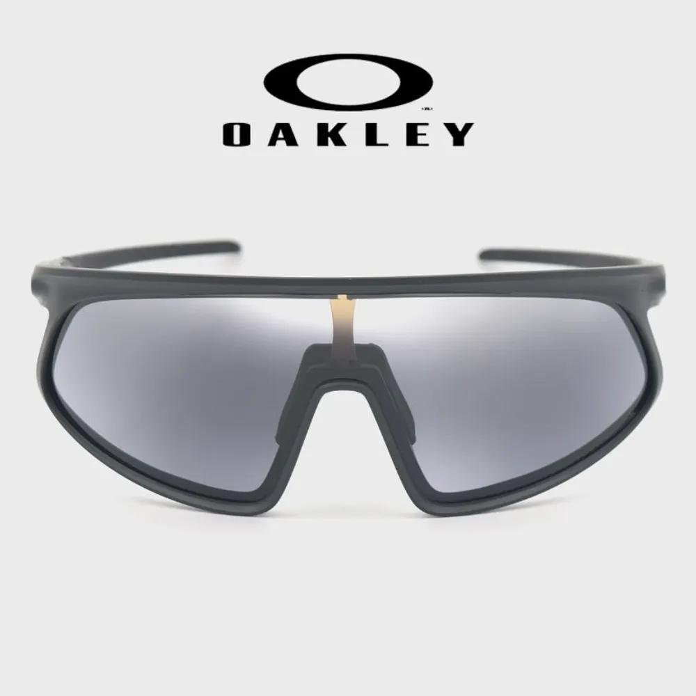 Oakley Reserve Sunglasses Rslv OO9484D-0649 Photochromic Lenses
Oakley Reserve Sunglasses Rslv OO9484D-0649 Photochromic Lenses