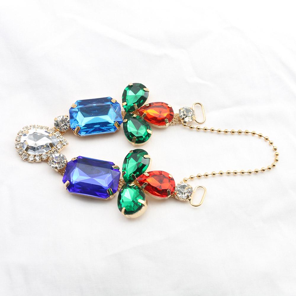 New 1 piece 95 * 130MM Shiny Mixed Color Acrylic Flip Flops Accessory Women s Shoes Sandals Decoration Accessory
New 1 piece 95 * 130MM Shiny Mixed Color Acrylic Flip Flops Accessory Women s Shoes Sandals Decoration Accessory