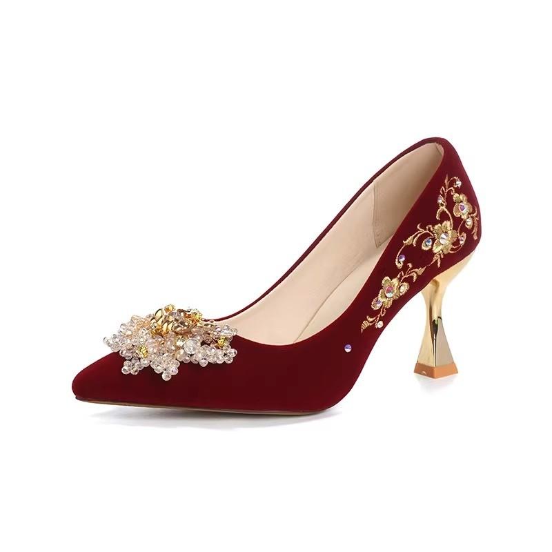 Wedding Shoes Fashion Pointed Toe Slip-on Rhinestone Flower Non-Slip Wear-Resistant High Heels 42
Wedding Shoes Fashion Pointed Toe Slip-on Rhinestone Flower Non-Slip Wear-Resistant High Heels 42