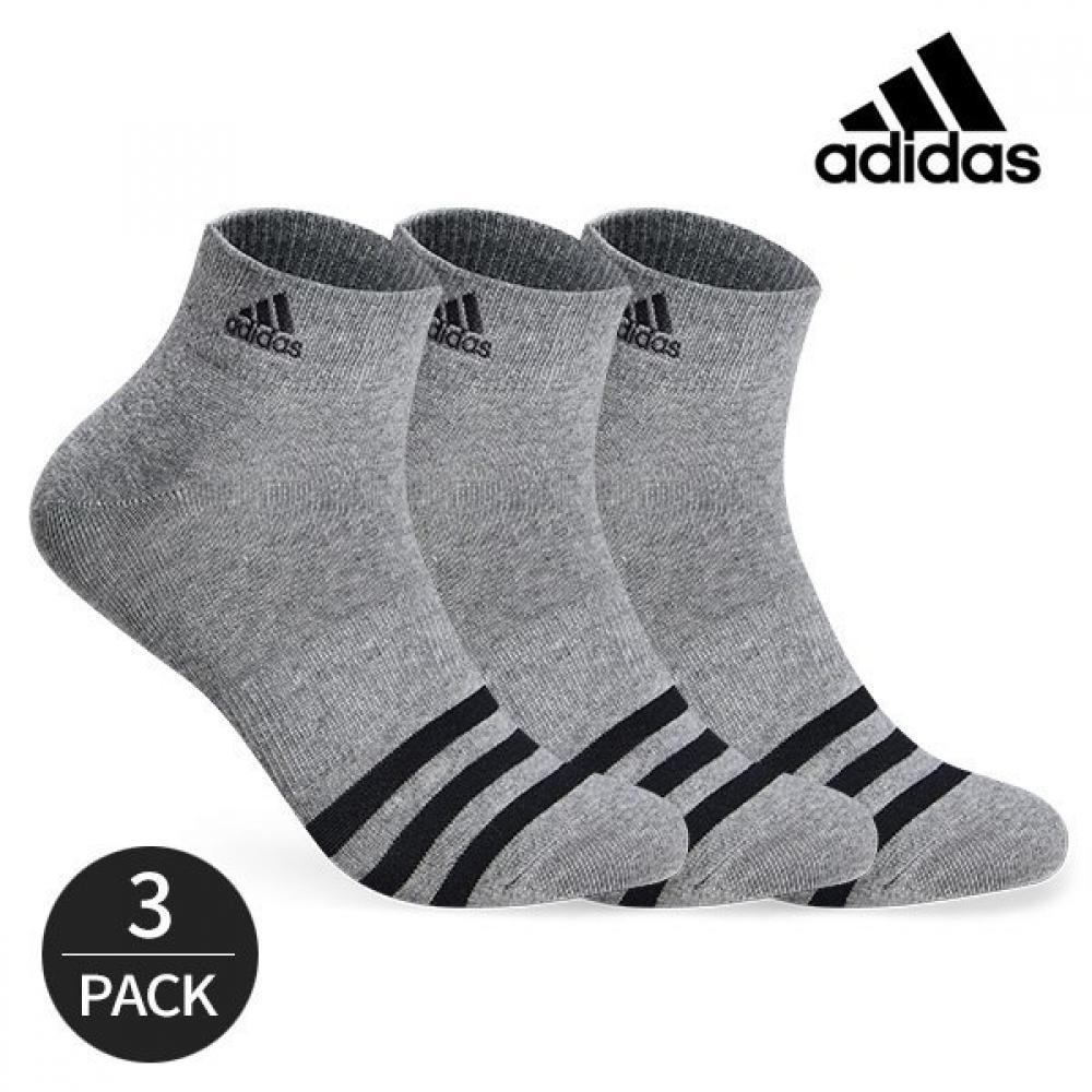 Adidas Men s front three stripe color scheme embroidered logo ankle socks 3P GY P320296735
Adidas Men s front three stripe color scheme embroidered logo ankle socks 3P GY P320296735