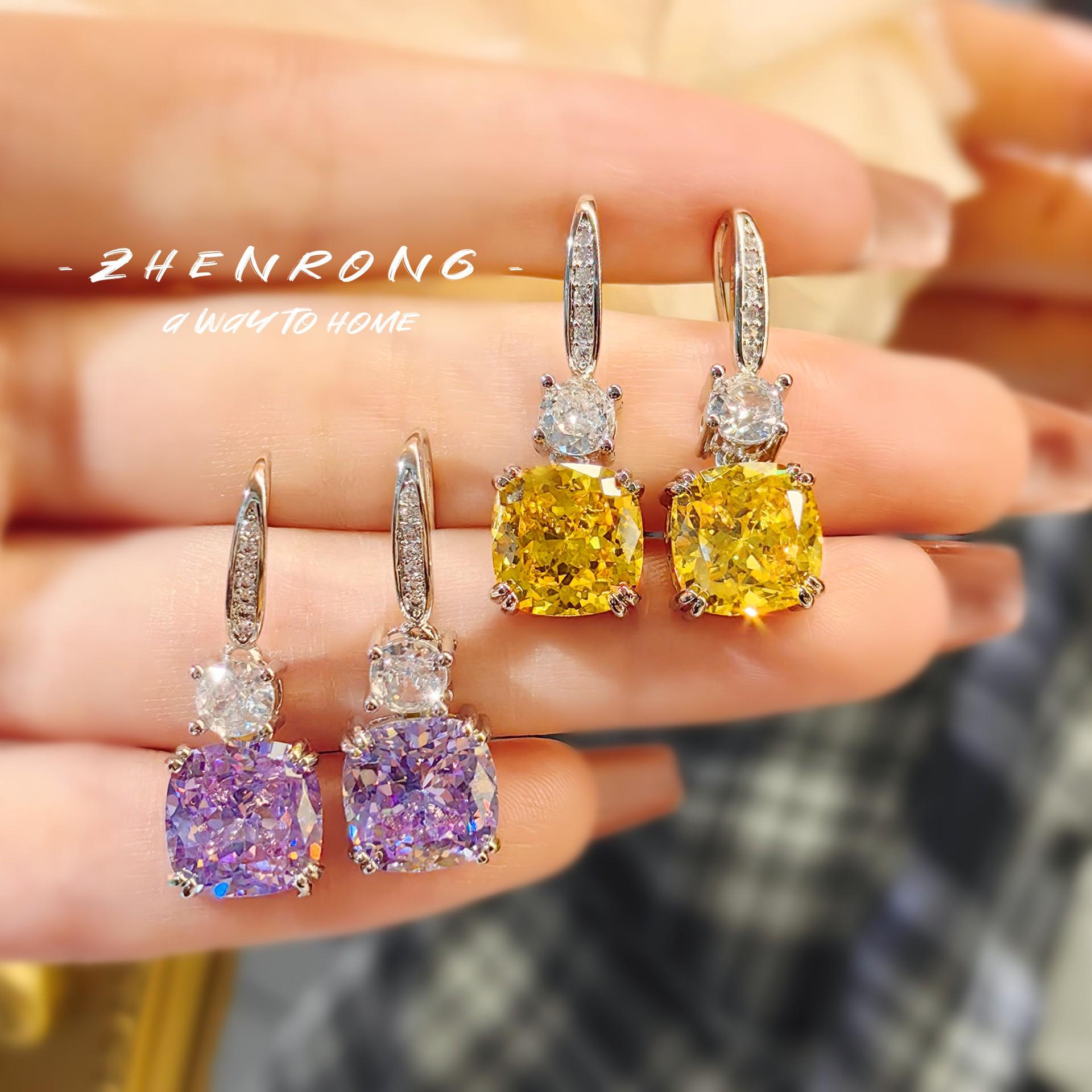 Luxurious Kunzite Bird s Nest Earrings with Goose Yellow High Carbon Diamond Hooks for Women
Luxurious Kunzite Bird s Nest Earrings with Goose Yellow High Carbon Diamond Hooks for Women