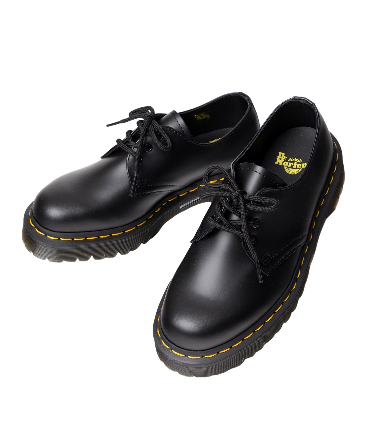 Dr. Martens Shoes 21084001 1461 BEX 3 Eye Shoe Women s BLACK Brand Size 4 / Approx. Japanese Size 23.0 cm чёрный
Dr. Martens Shoes 21084001 1461 BEX 3 Eye Shoe Women s BLACK Brand Size 4 / Approx. Japanese Size 23.0 cm чёрный
