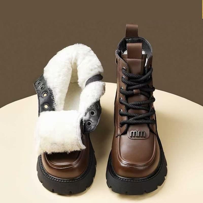 Lunfeng rear short boots women s autumn and winter autumn and winter new thin boots Yingzip chain velvet platform boots Martin boots 40
Lunfeng rear short boots women s autumn and winter autumn and winter new thin boots Yingzip chain velvet platform boots Martin boots 40