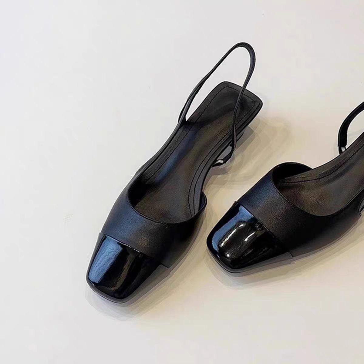 Luxury Designer French Black Low Heel Commuter Sandals Women s Fashion Casual Square Head Back Empty Leather Splicing Toe Shoes 40 чорний
Luxury Designer French Black Low Heel Commuter Sandals Women s Fashion Casual Square Head Back Empty Leather Splicing Toe Shoes 40 чорний