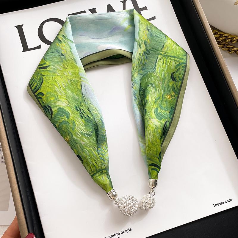 Женский шелковый шарф с магнитной пряжкой — модная защита шеи на весну, лето и осень 2024 года No Size
Женский шелковый шарф с магнитной пряжкой — модная защита шеи на весну, лето и осень 2024 года No Size