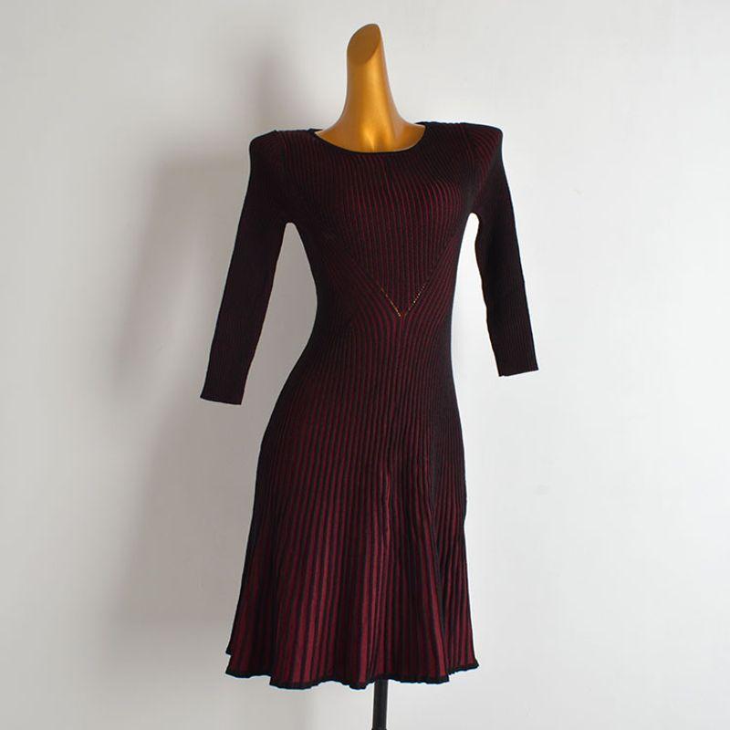 Foreign Trade Order round Neck Vertical Stripes Knitted dress Women Western Style Waist Hugging Slimming Mid-Length Sheath Big Hemline A- line Skirt Black Red L
Foreign Trade Order round Neck Vertical Stripes Knitted dress Women Western Style Waist Hugging Slimming Mid-Length Sheath Big Hemline A- line Skirt Black Red L