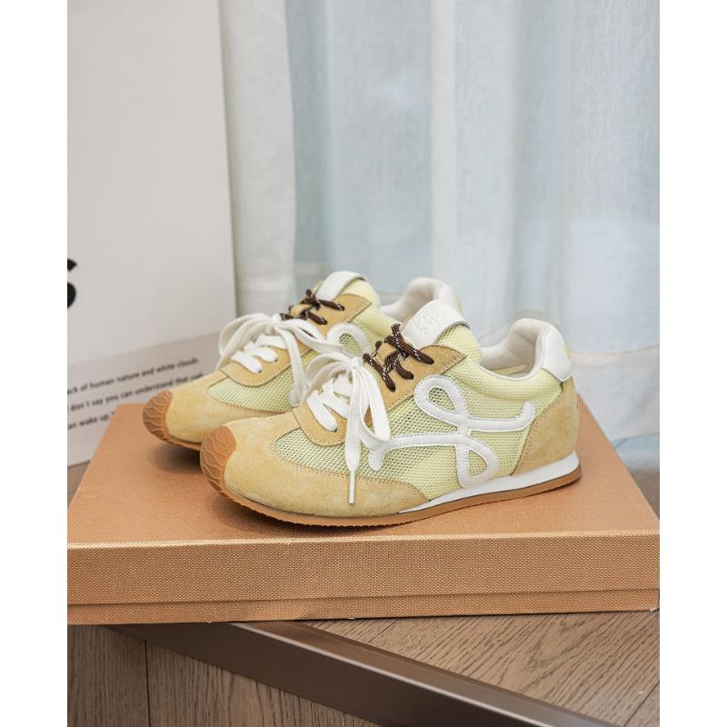 Shoes women s shoes versatile summer new casual sports shoes women s breathable inner height increase 39
Shoes women s shoes versatile summer new casual sports shoes women s breathable inner height increase 39