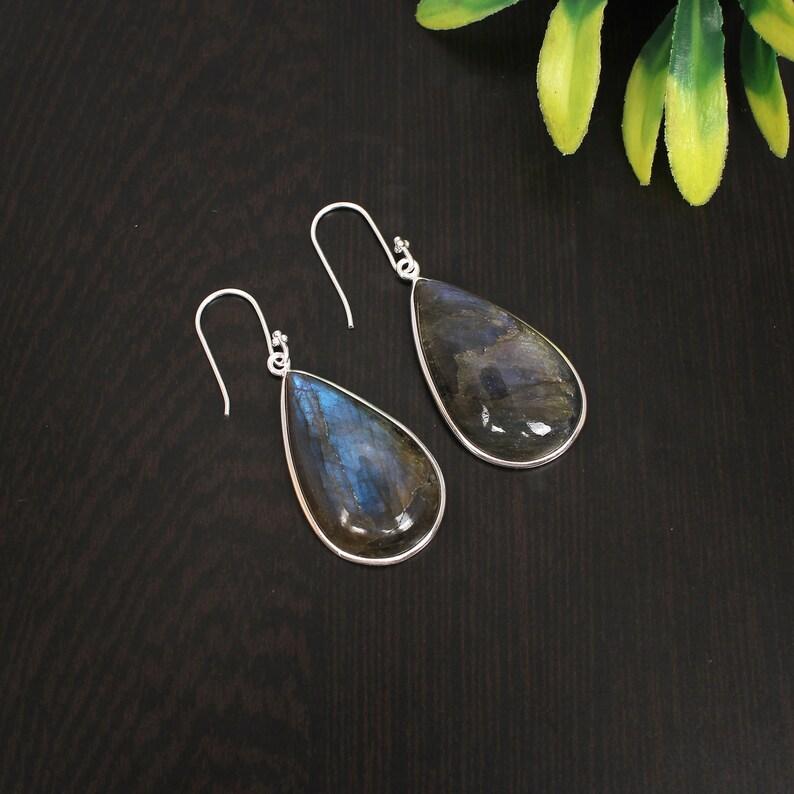 Solid 925 Sterling Silver Labradorite Pear Gemstone Handmade Women Dangle Earrings Gift For her
Solid 925 Sterling Silver Labradorite Pear Gemstone Handmade Women Dangle Earrings Gift For her