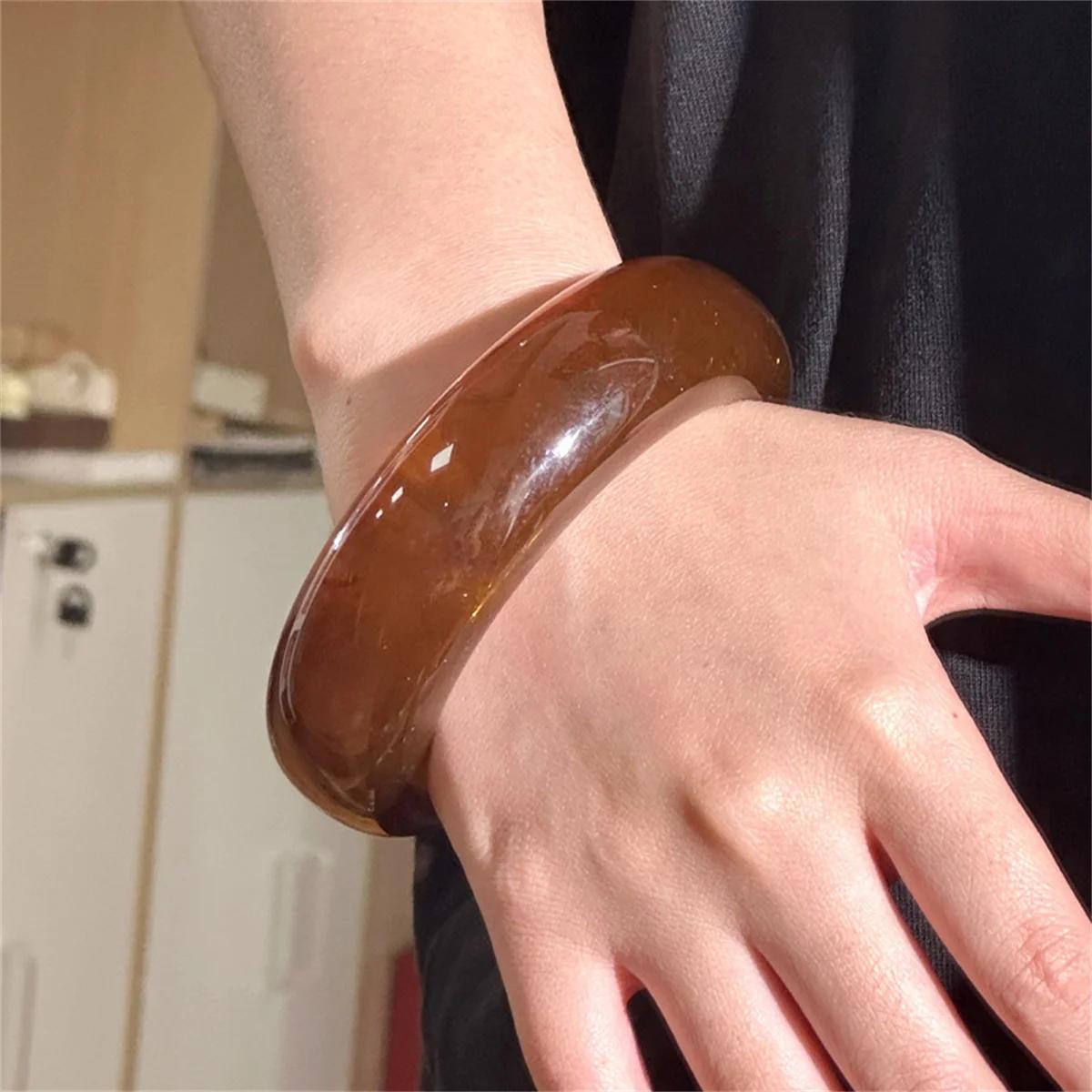 Vintage Wide Geometric Resin Beige Black Coffee Bangles Y2k Round Chunky Bracelets Ins Jewelry Gift for Women Girls Bracelet 58mm
Vintage Wide Geometric Resin Beige Black Coffee Bangles Y2k Round Chunky Bracelets Ins Jewelry Gift for Women Girls Bracelet 58mm
