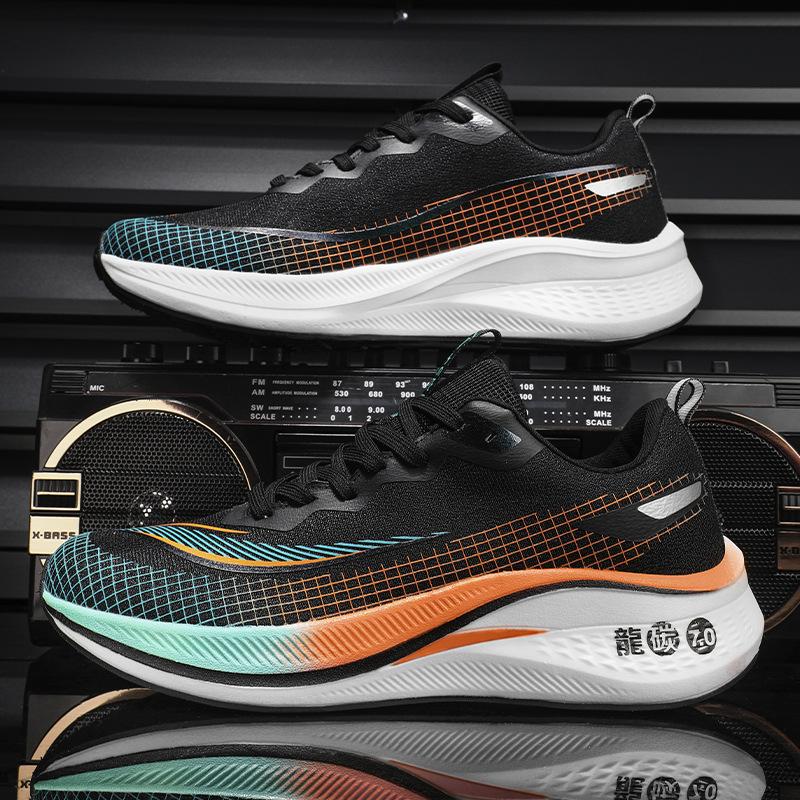 Chitu 7pro лимитированная серия Год Дракона мужские кроссовки с карбоновой пластиной амортизация беговые спортивные туфли профессиональные гоночные тренировочные туфли 44 чёрный
Chitu 7pro лимитированная серия Год Дракона мужские кроссовки с карбоновой пластиной амортизация беговые спортивные туфли профессиональные гоночные тренировочные туфли 44 чёрный